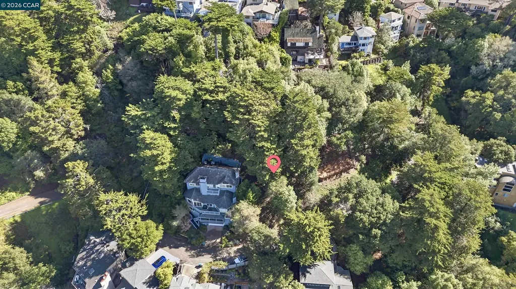 6030 Girvin Drive Oakland CA 94611