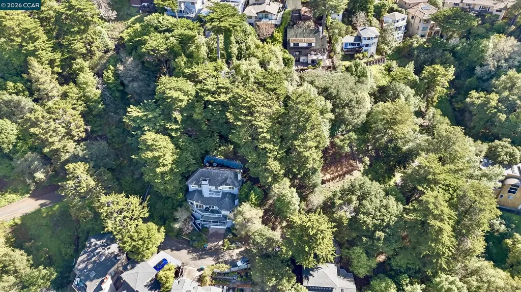 6030 Girvin Drive Oakland CA 94611