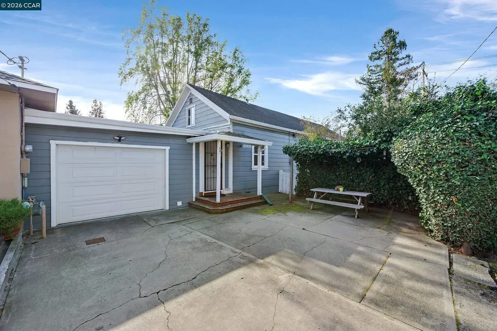 22820 5th Street Hayward CA 94541