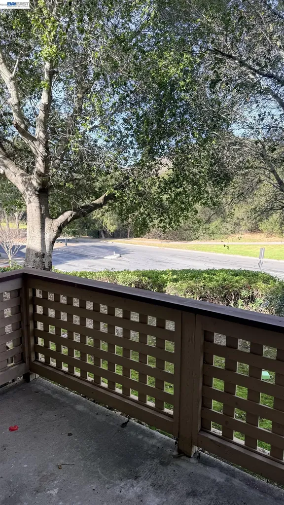 103 Tuscany Court Hercules CA 94547