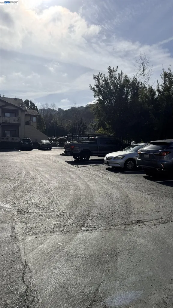 103 Tuscany Court Hercules CA 94547