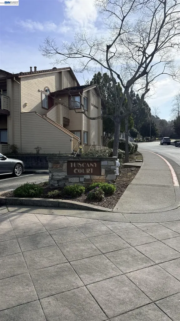 103 Tuscany Court Hercules CA 94547