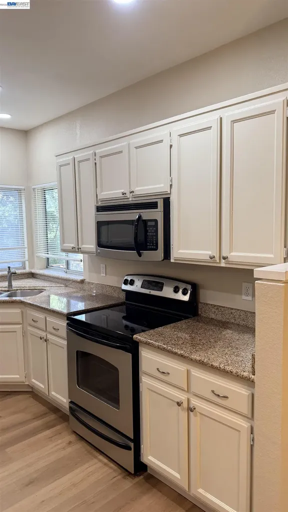 103 Tuscany Court Hercules CA 94547