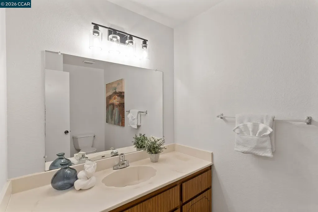 5060 Valley Crest Drive Concord CA 94521
