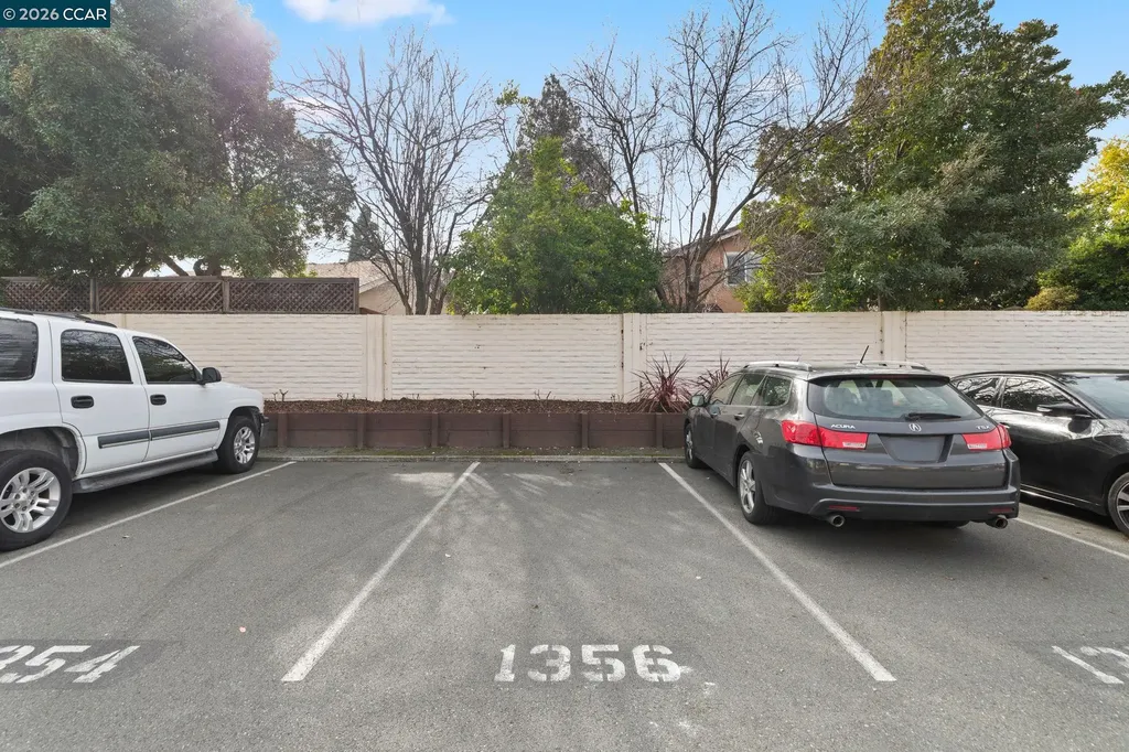 5060 Valley Crest Drive Concord CA 94521