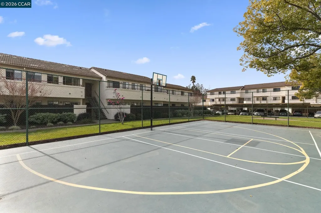 5060 Valley Crest Drive Concord CA 94521