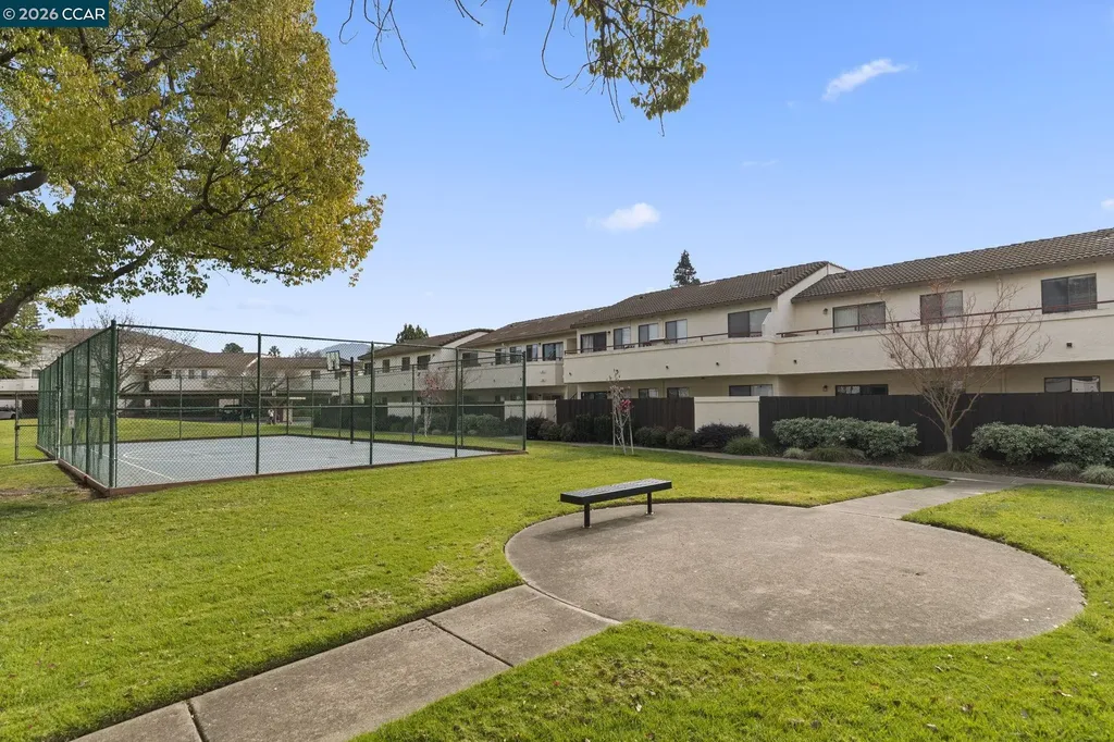 5060 Valley Crest Drive Concord CA 94521