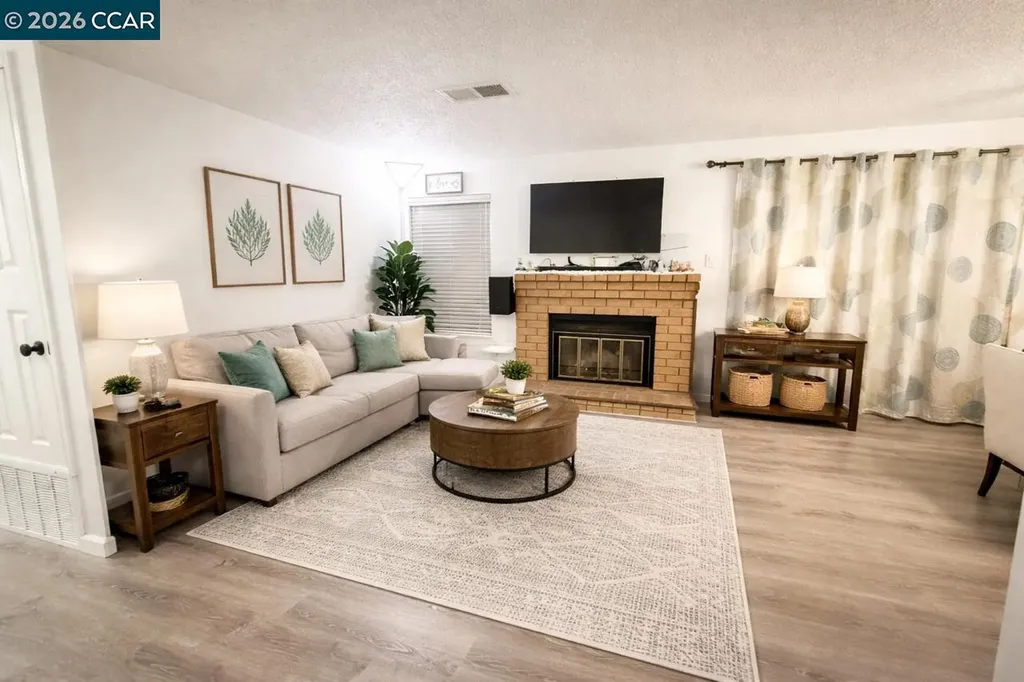 405 Weymouth Hercules CA 94547