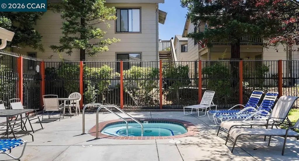 405 Weymouth Hercules CA 94547