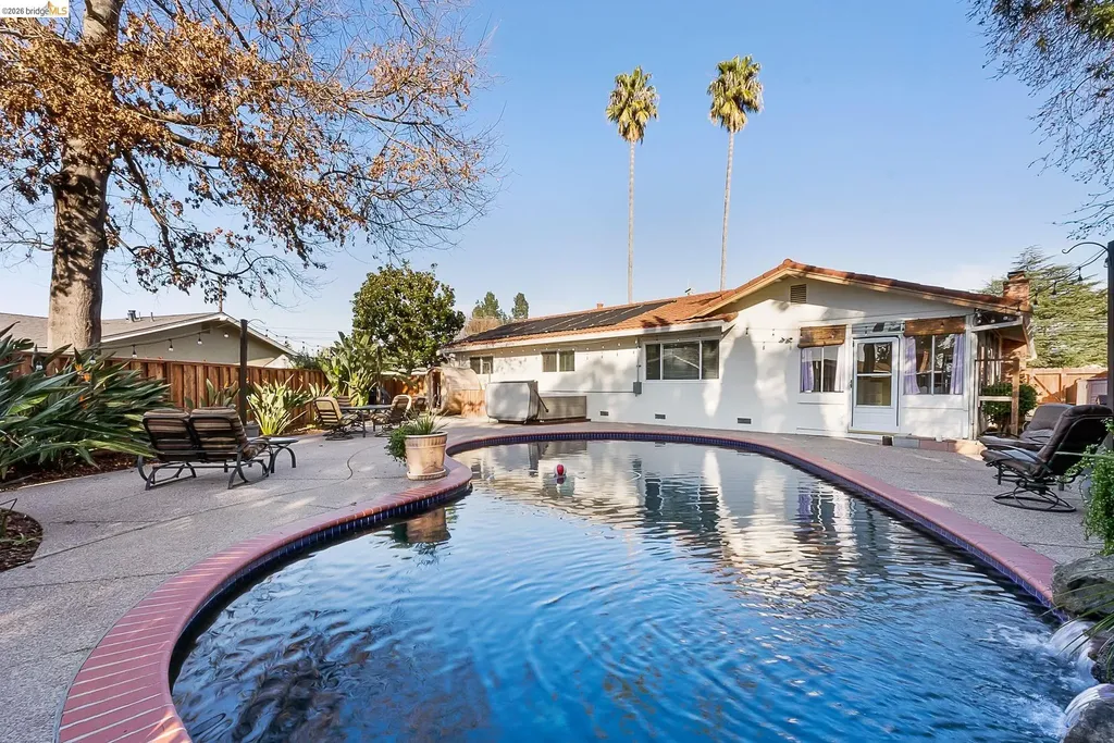 1777 Clayton Way Concord CA 94519