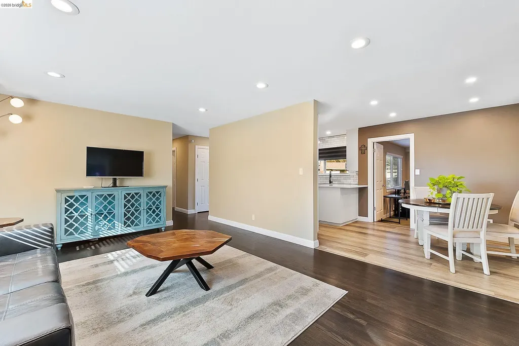 1777 Clayton Way Concord CA 94519