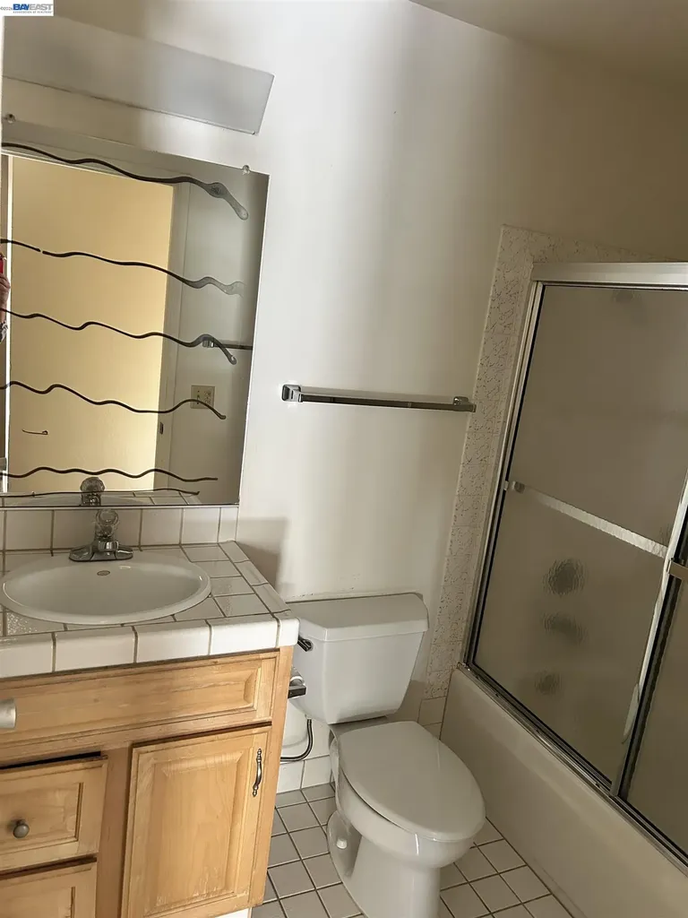 5335 Broadway Terrace Oakland CA 94618