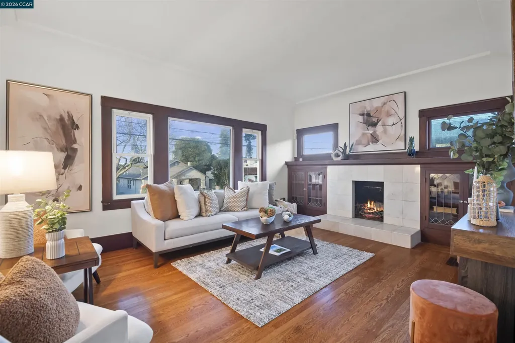 5428 Ruth Avenue Oakland CA 94601