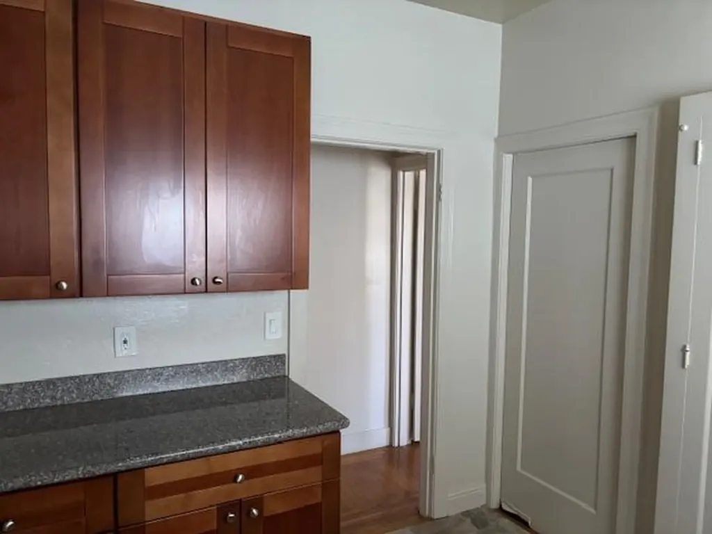 3920 Clarke Street Oakland CA 94609