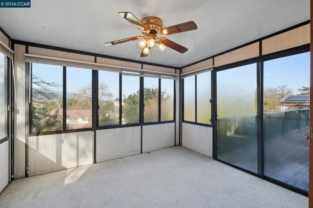 1021 Ulfinian Way Martinez CA 94553