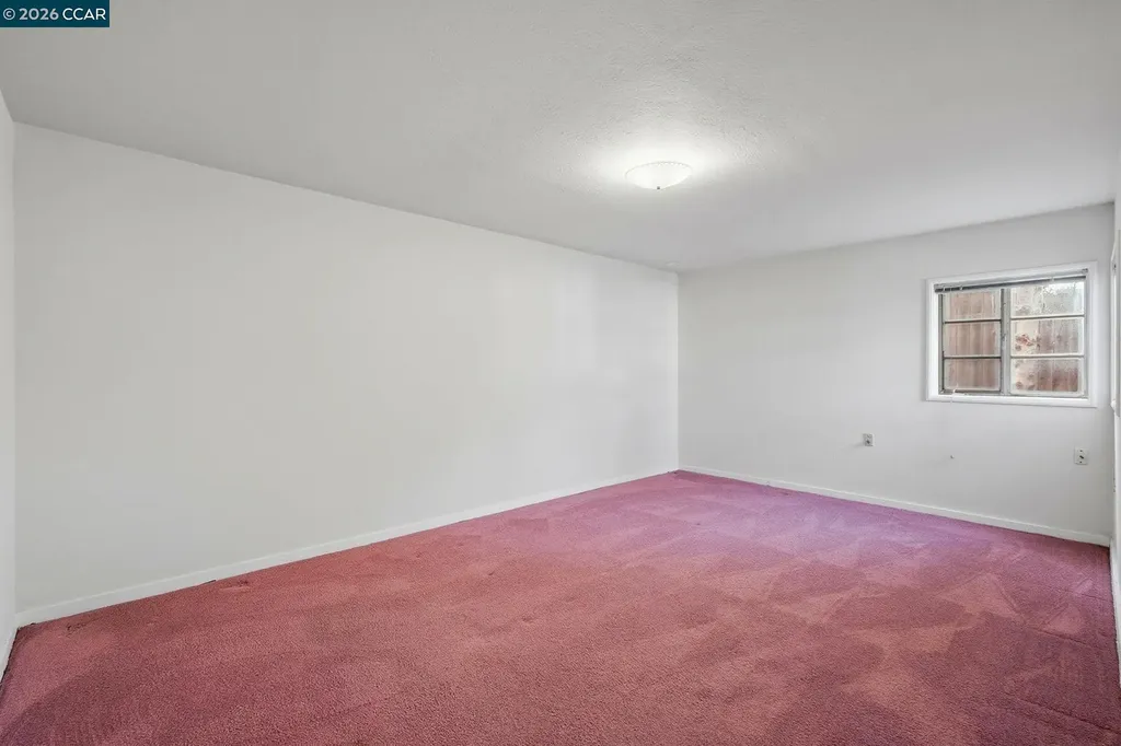 1021 Ulfinian Way Martinez CA 94553