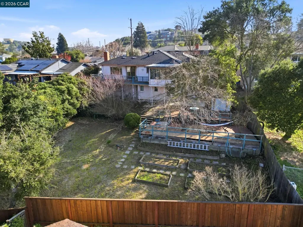 1021 Ulfinian Way Martinez CA 94553