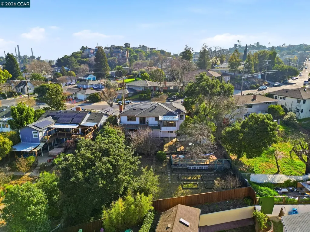 1021 Ulfinian Way Martinez CA 94553