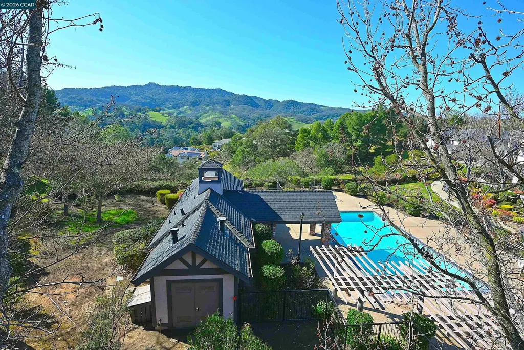 137 Haslemere Lafayette CA 94549