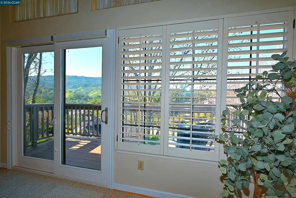 137 Haslemere Lafayette CA 94549
