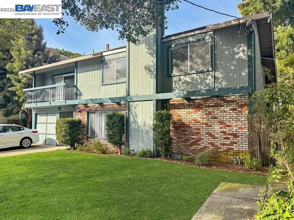 1211 Paru Street Alameda CA 94501
