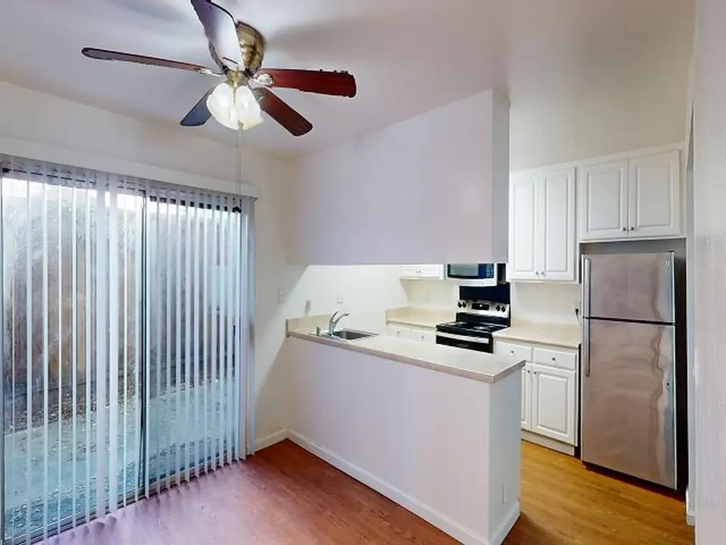 1211 Paru Street Alameda CA 94501