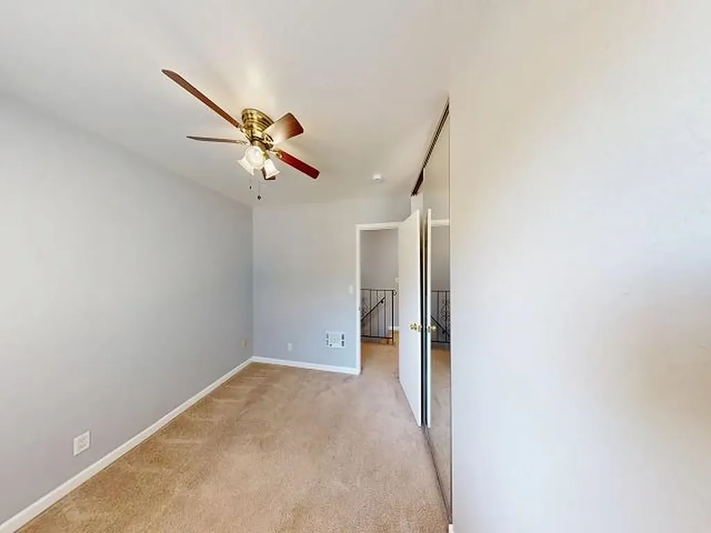 1211 Paru Street Alameda CA 94501