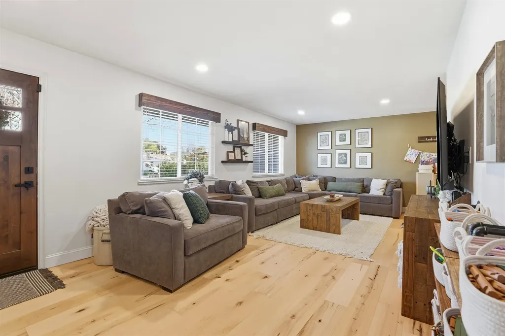 563 Cinnabar Drive Livermore CA 94550