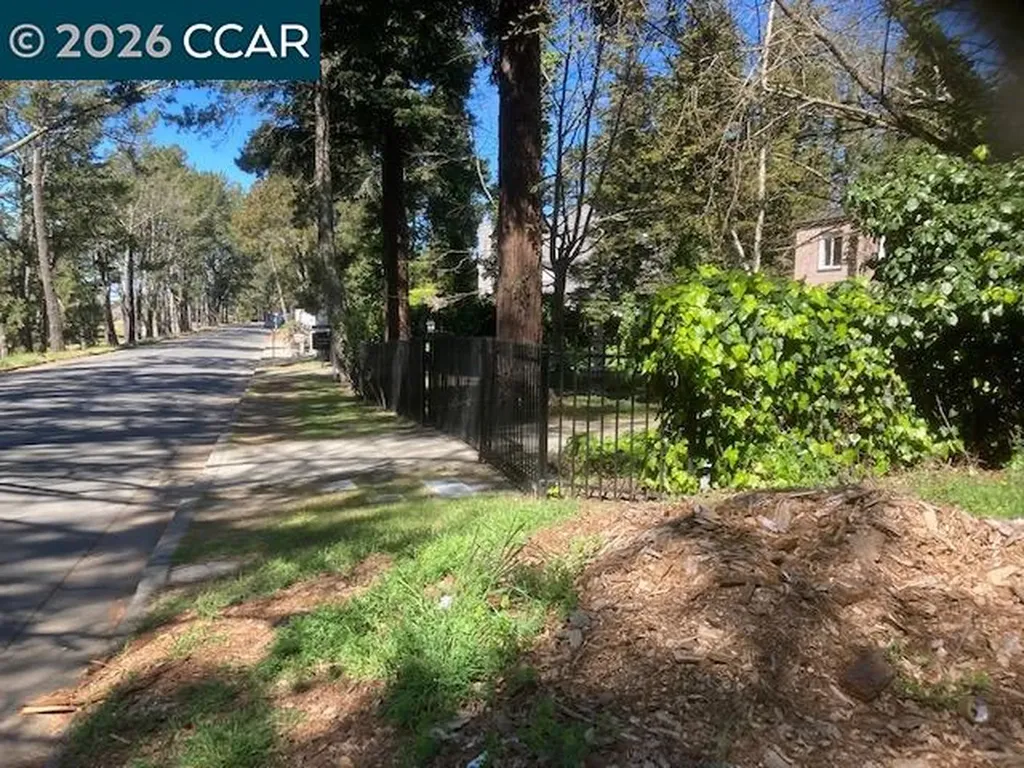 0 Skyline Boulevard Oakland CA 94619