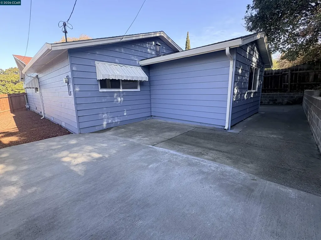 427 Ladera Drive Vallejo CA 94591