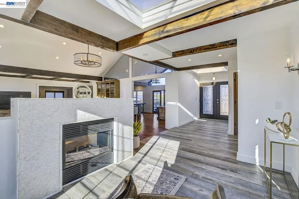 19029 Carlton Avenue Castro Valley CA 94546