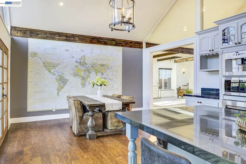 19029 Carlton Avenue Castro Valley CA 94546