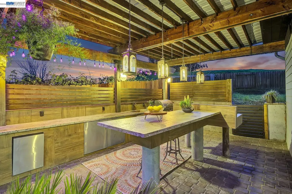 19029 Carlton Avenue Castro Valley CA 94546