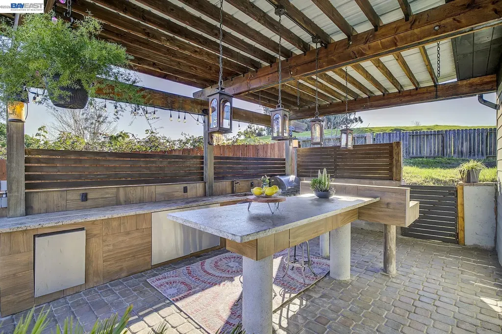 19029 Carlton Avenue Castro Valley CA 94546