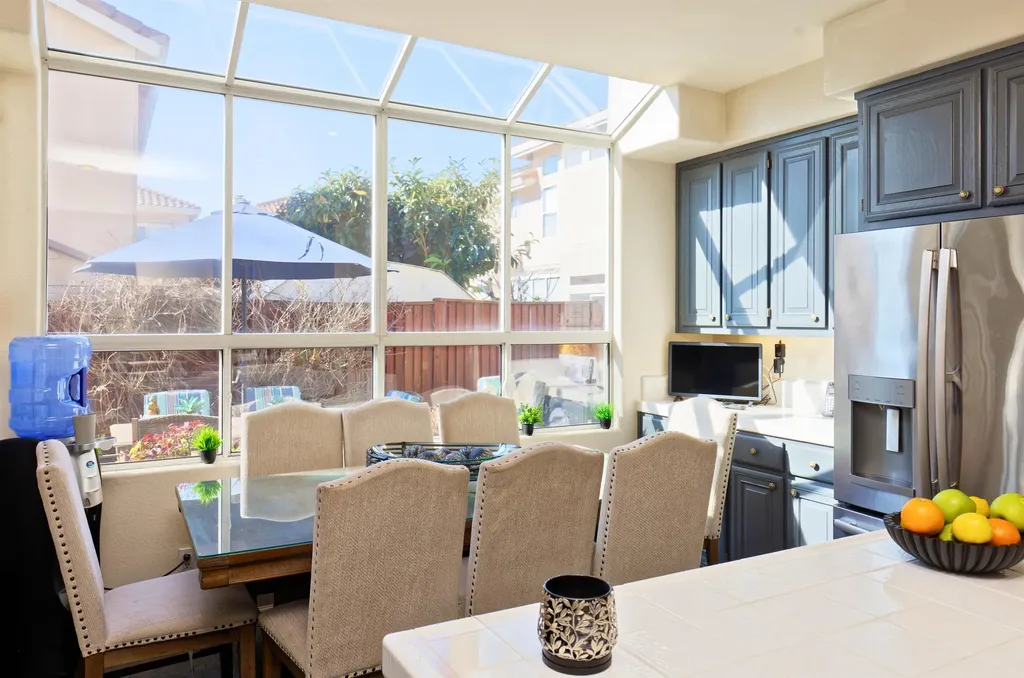 15109 Shining Star Lane San Leandro CA 94579