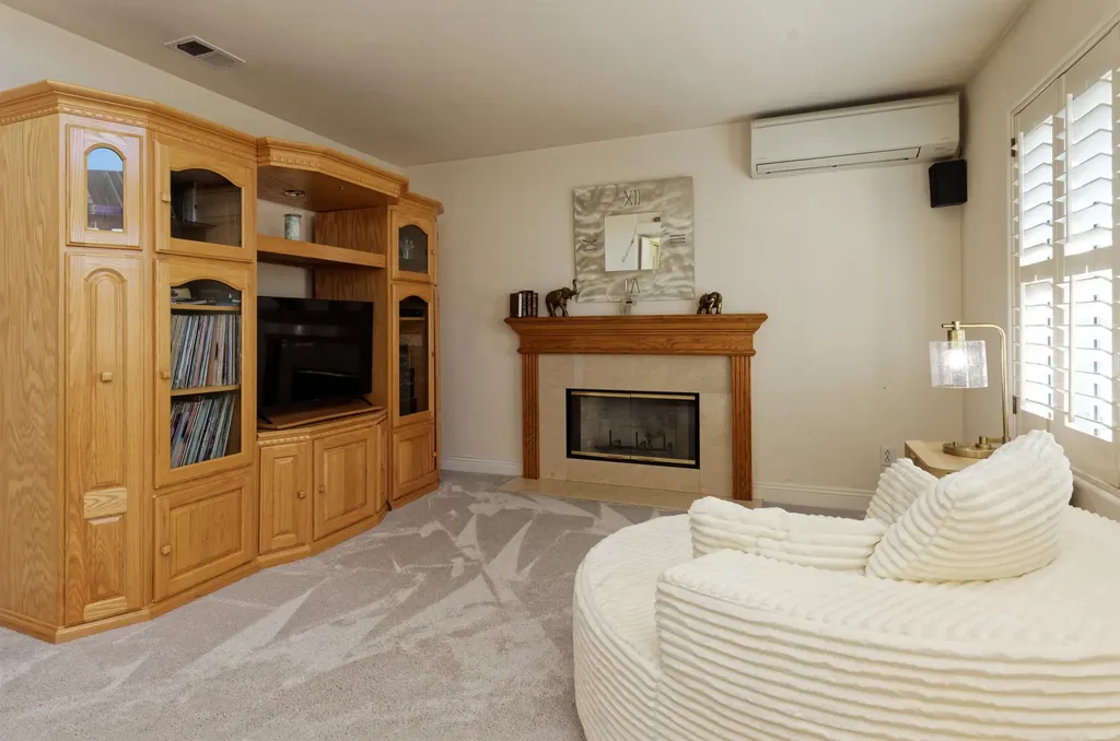 15109 Shining Star Lane San Leandro CA 94579