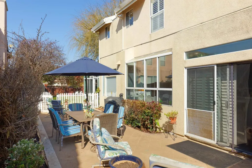 15109 Shining Star Lane San Leandro CA 94579