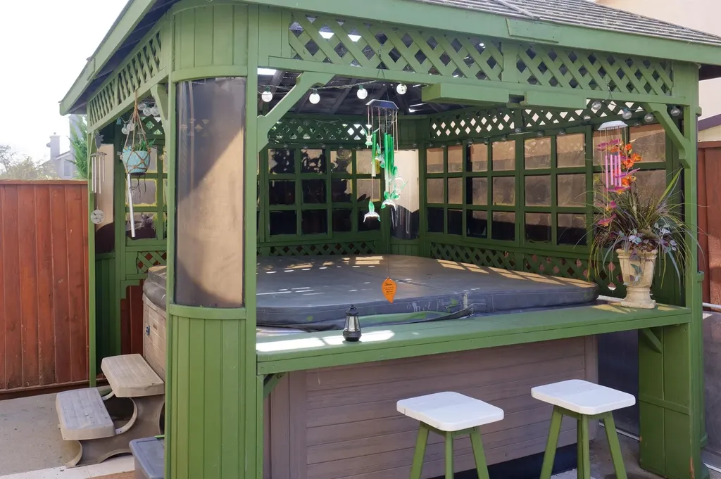 15109 Shining Star Lane San Leandro CA 94579