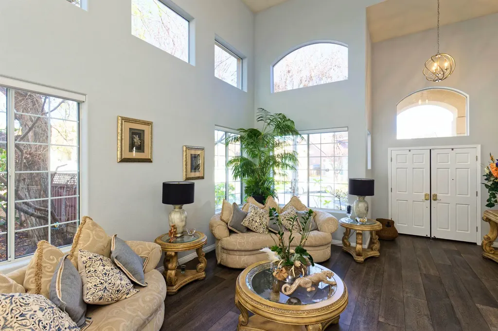 15109 Shining Star Lane San Leandro CA 94579