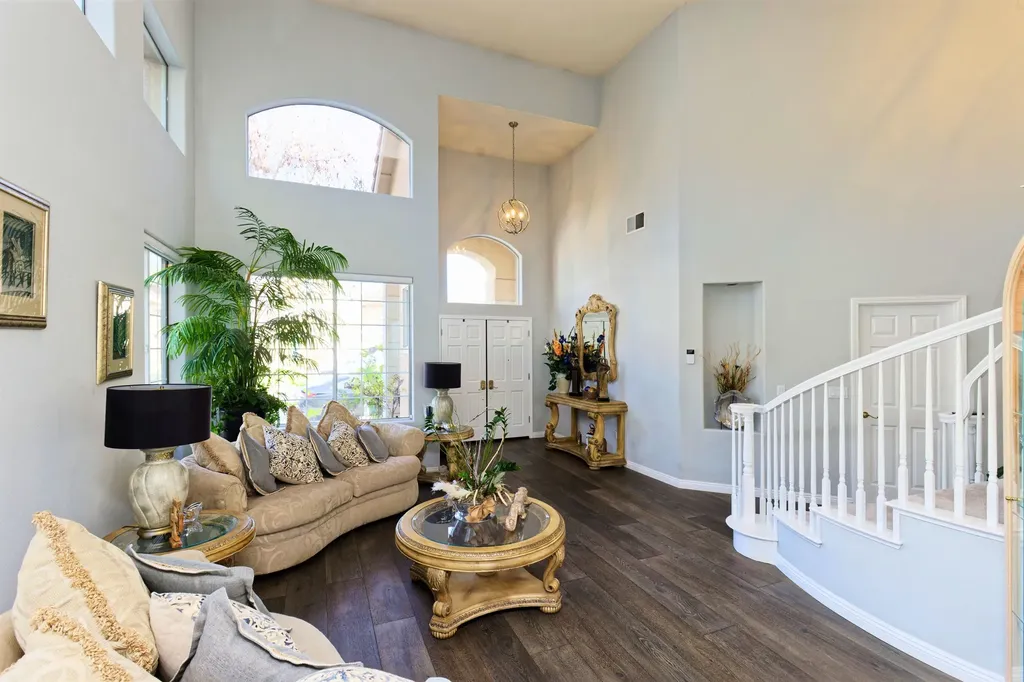 15109 Shining Star Lane San Leandro CA 94579