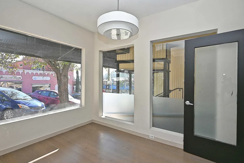 6211 La Salle Avenue Oakland CA 94611