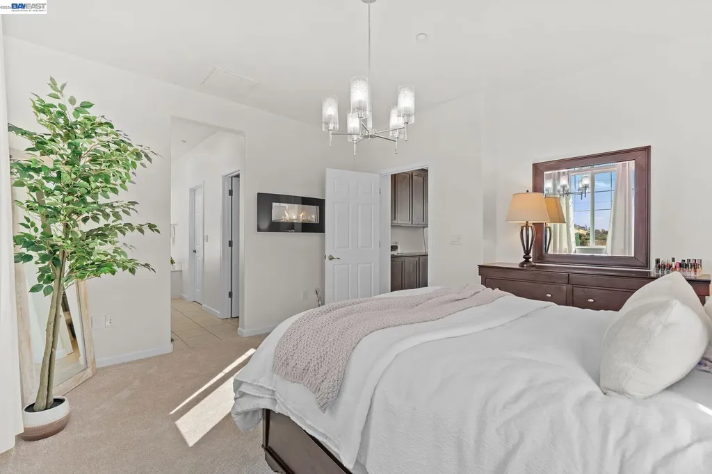 663 Falling Star Drive Martinez CA 94553