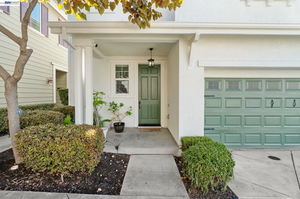 663 Falling Star Drive Martinez CA 94553