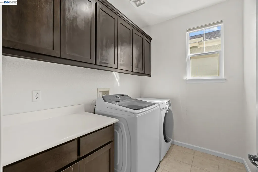 663 Falling Star Drive Martinez CA 94553