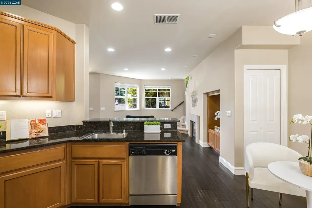 1121 Haven Street Martinez CA 94553