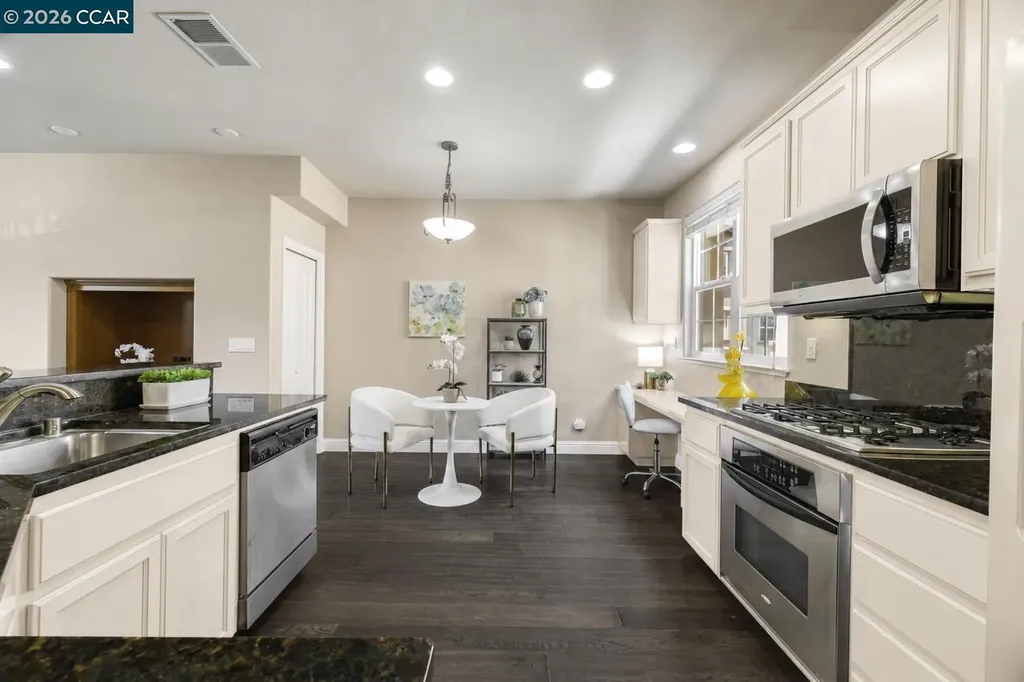 1121 Haven Street Martinez CA 94553