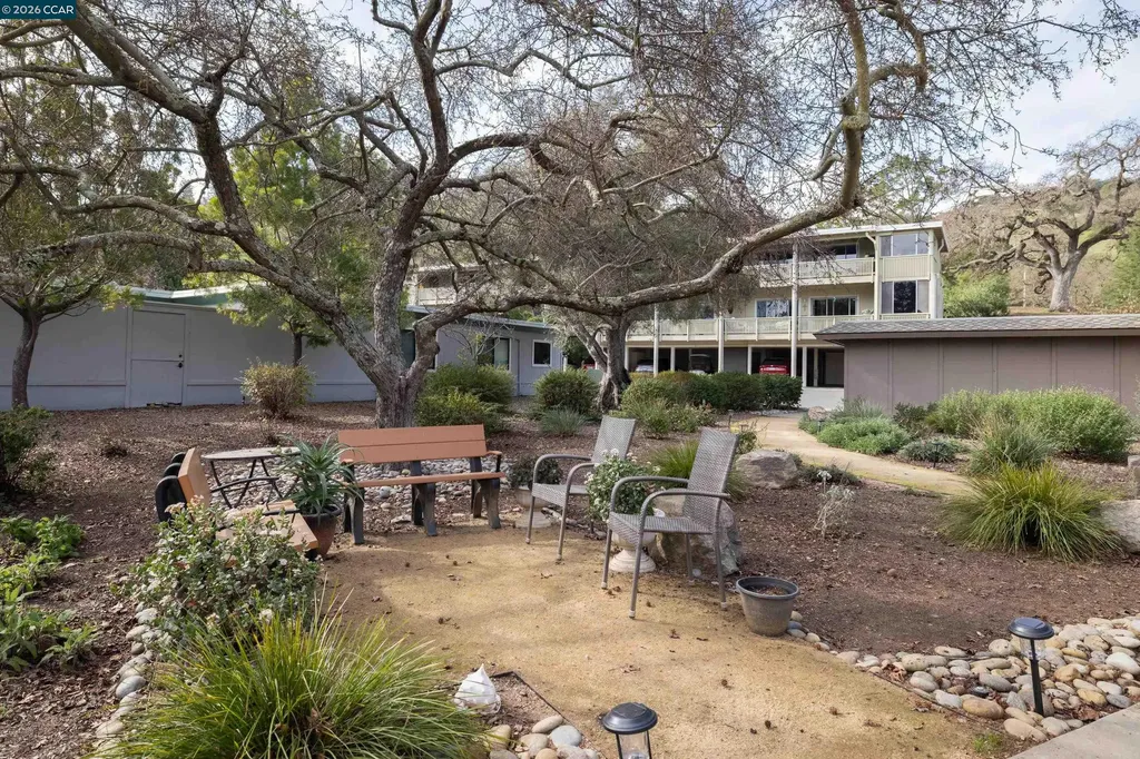 1348 Rockledge Lane Walnut Creek CA 94595