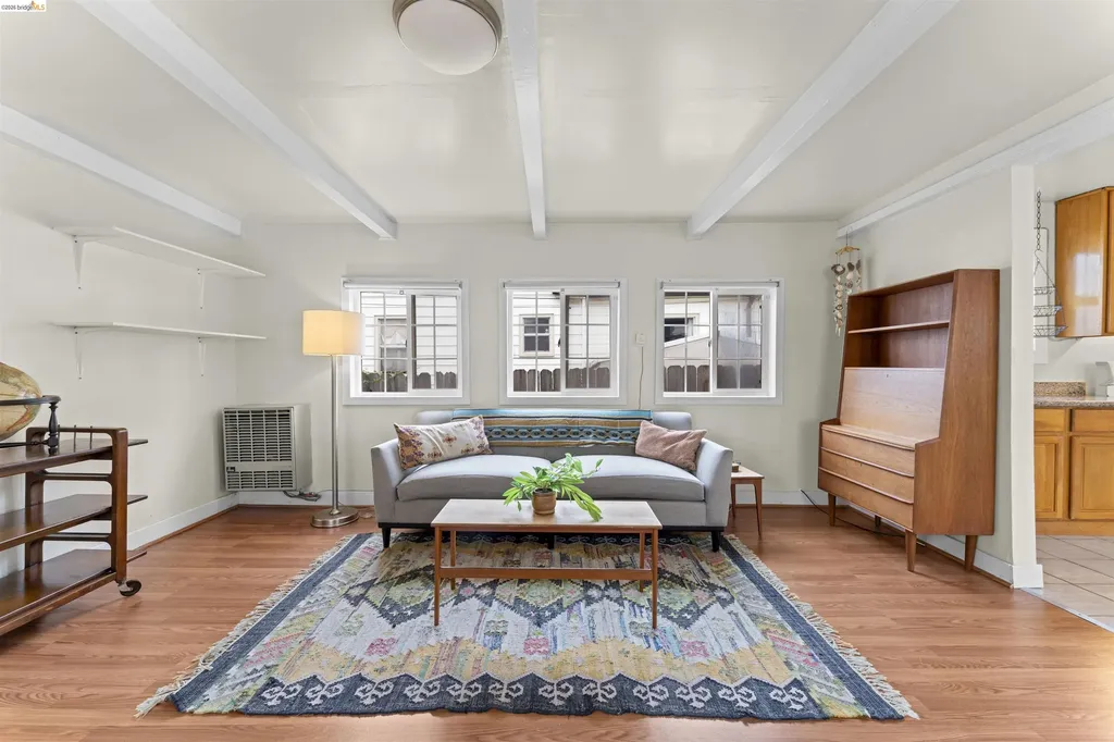 10430 Voltaire Avenue Oakland CA 94603