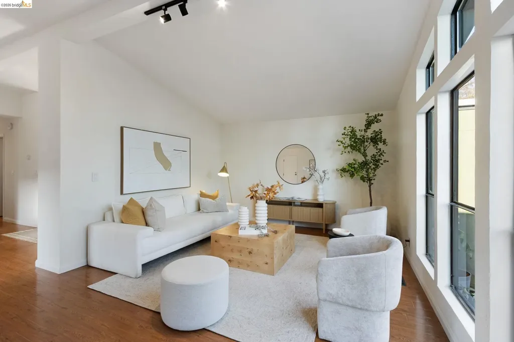 3723 35th Avenue Oakland CA 94619