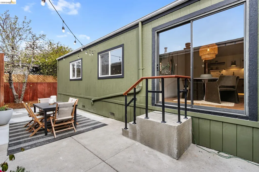 3723 35th Avenue Oakland CA 94619